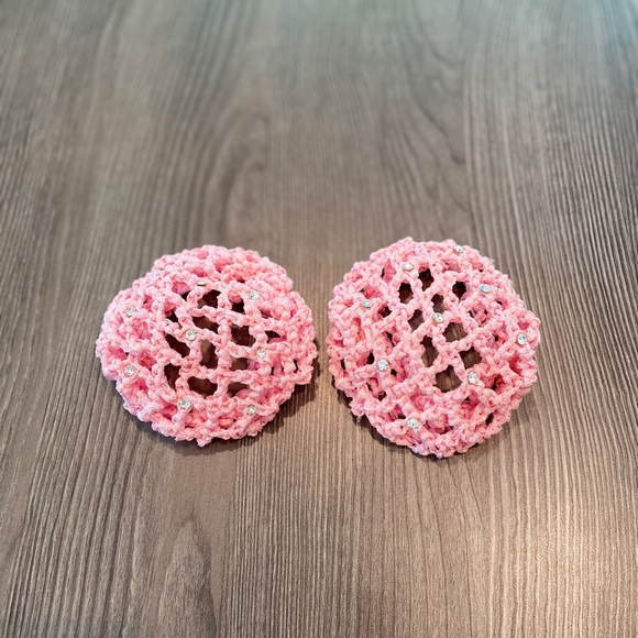 🌺Two Beautiful Rhinestone Bun Covers🌺 - Picture 2 of 4